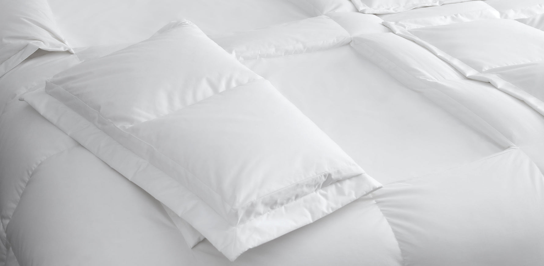 No Fasteners in the Sleeping Dove Comforter